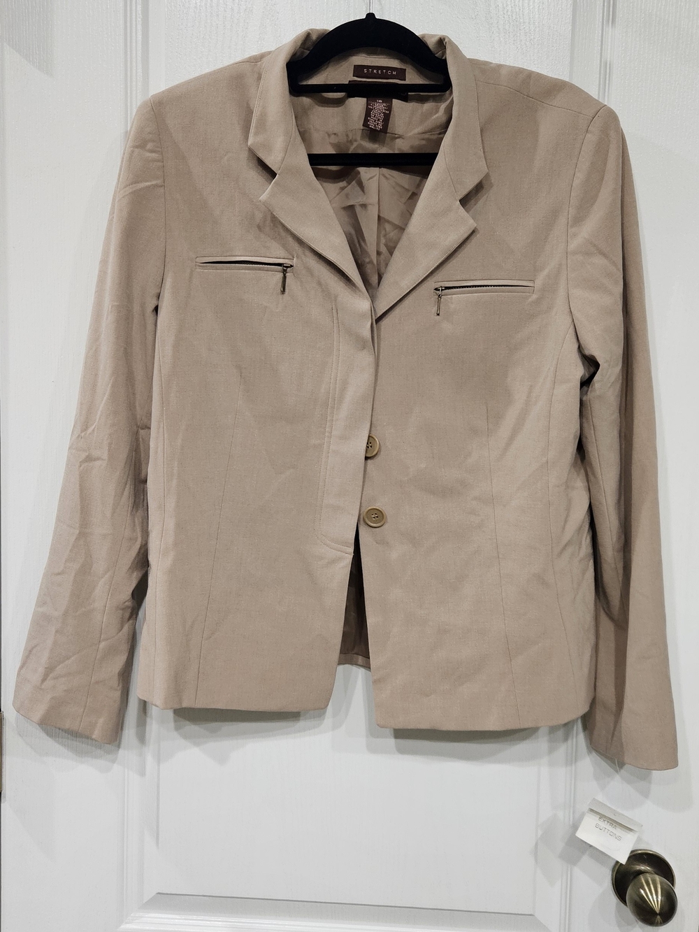 Bandolino Beige Tailored Blazer with Zip Chest Pockets